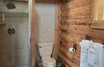 Christy's Cottage, Waterfront w/Slide & Ice Shanty - Foto 14