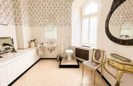 Burg Satzvey - Photo 5