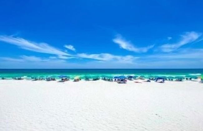 454 El Matador 1 Bedroom Condo by RedAwning - Photo 33