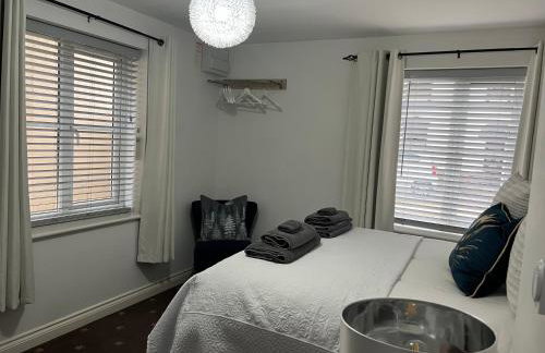 Monty Cottage, Exmouth Coastal Boutique House - Photo 35