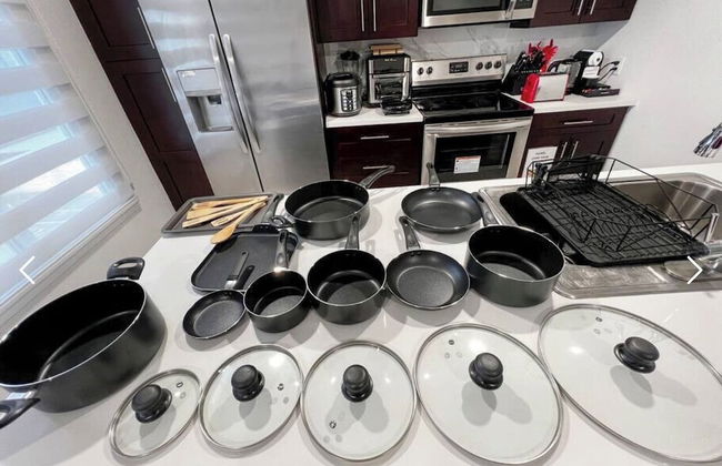 Experience Luna Sky! 65" TV Bar BBQ go FL Keys - Foto 16