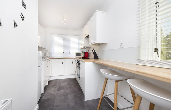 JOIVY Bright 3-Bed Flat Overlooking The Clyde - Foto 12