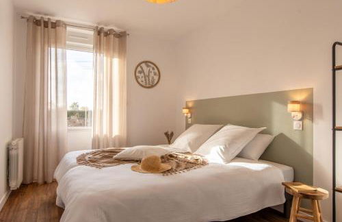 Gîte groupe 21 pers - Idéal Famille Amis Pro - Atelier ludique - Espace réceptiion séminaire - 30 mn PuyduFou - Foto 6