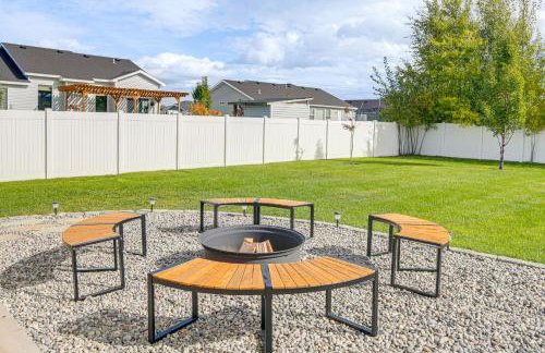 Year-Round Outdoor Fun Spacious Retreat in Iona - Foto 30