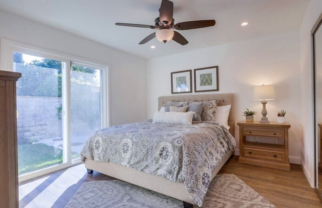Beautiful Remodel 3 Bedroom 2 Bathroom Home With Pool & Jacuzzi - Foto 19