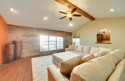 Peaceful Big Sandy Home with Deck on Kentucky Lake! - Foto 5