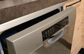 VARESE PRIME - Air Conditioning, 2 Parking, 2 Baths, City Centre, 200mt Villa Esengrini Montalbano, NO Keybox - Foto 26