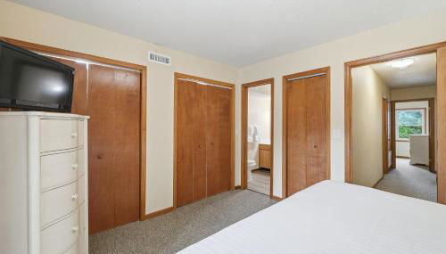 Ocean Pines Resort - Photo 2