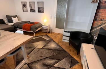 Großes Apartment Aschaffenburg 4 Schlafzimmer bis zu 10 Personen Mainpark Apartment Mainaschaff - Foto 18