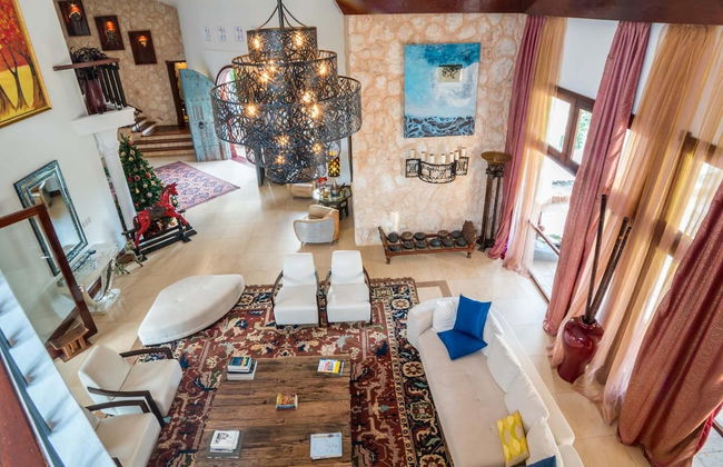 5-star Villa for Rent in Moroccan-style at Casa de Campo - Large Pool Jacuzzi Staff - Photo 29