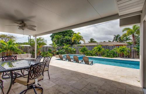 Private heated pool , resort style home , minutes from the beach - Foto 29