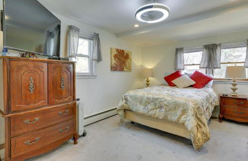 Milford Family Home with Koi Pond and Porch! - Foto 18