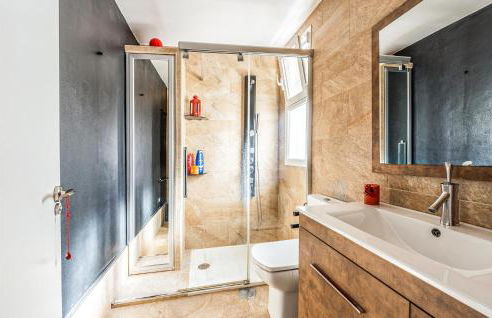 Amazing Home In Aznalcázar With Wifi - Foto 9