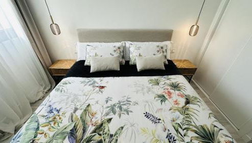 Malaga Tower - Photo 4