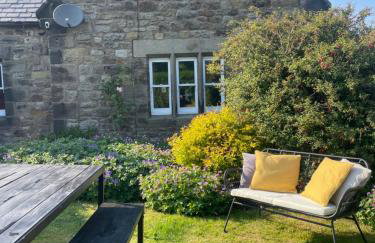 WOOL COTTAGE - Cosy Cottage Retreat with Log Fire & Tranquillity in Shilbottle - Foto 8