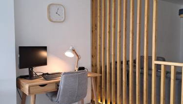 Livora Living - Stilvolles DG-Apartment an der Fußgängerzone - 2 Schlafzimmer - Foto 5