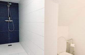 Sunny Suite by Leslodgespa - Studio moderne et coloré, proche de Bâle et de l'aéroport - Foto 21