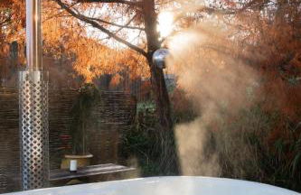 Cosy Mirrored House next to a Magical Swimming Lake - Foto 7