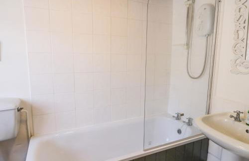 Crooked Cottage - Photo 21