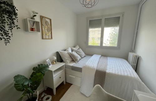 Entire 60m2 apartment - Close to Paris - Parking - Kitchen - 2min RERB - Olympic'24 - Foto 20