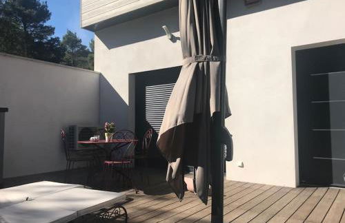 Calme, confort et espace dans villa d’architecte - Foto 1