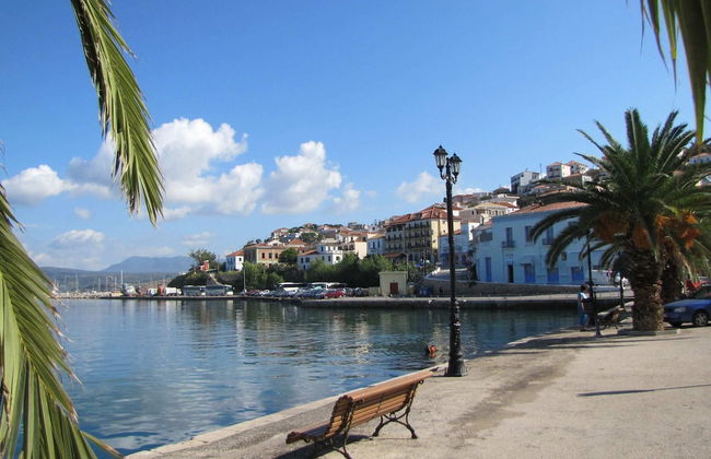 Elegant Villa in Evangelismos with Pool & Garden near Sea Beach - Foto 17