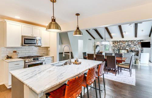 Geneva Lake Adventures Family Retreat with Patio - Foto 5