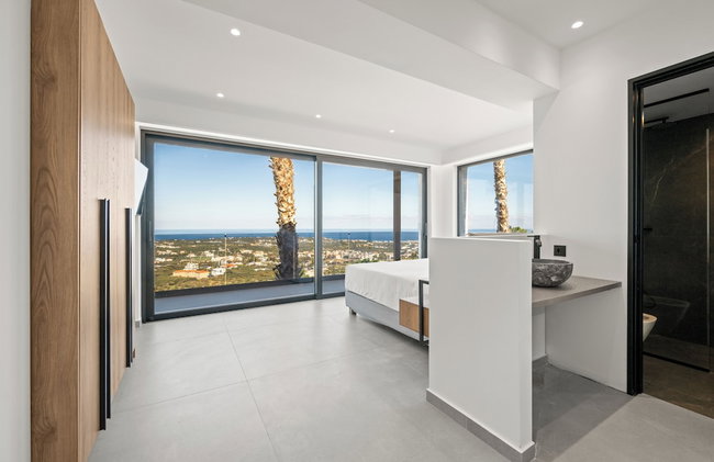 Villa Anassa - Luxurious 4-Bedroom Villa with Private Pool by Temma Villas - Photo 89