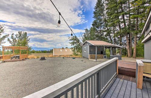 Eureka Tiny Home with Hot Tub and Community Beach! - Foto 22
