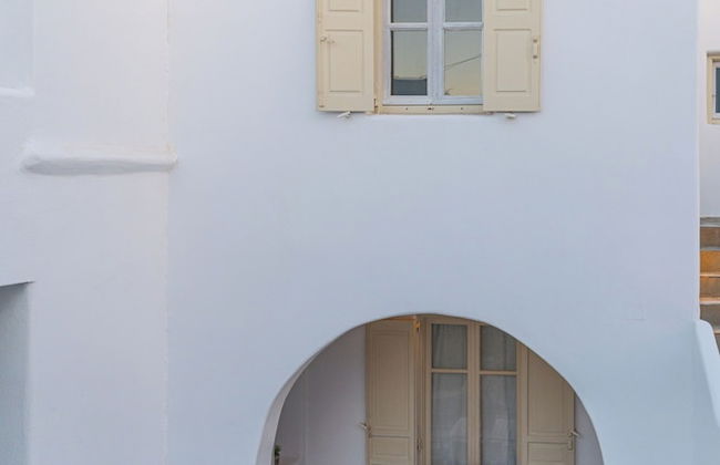 Mykonos Twins - Photo 45