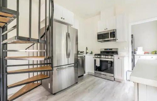 Private Waterfront Retreat near downtown Auburn - Foto 3