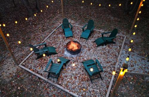 Havenbrook-Hocking Hills Luxury, 10 Acres, Hot Tub - Foto 6