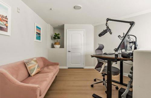 Central Irvine 1BR Loft w Work Setup by Anyplace - 11750 - Foto 12