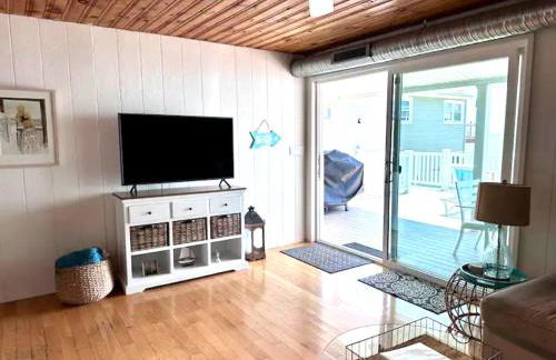 Cozy Beach - Direct Waterfront! - Foto 4