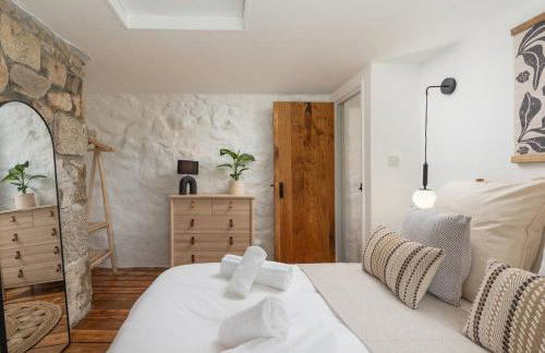 Naut Retreat - Idyllic hideaway with hot tub, gym & gamesroom ideally located in Zennor near St Ives - Photo 36
