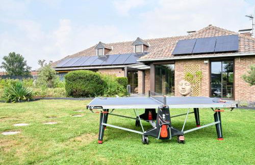 VILLA ARCADIA - Piscine - Spa - Sauna - Cinéma - Jeux d'arcades - Jeux vidéo - Bassin naturel - Jardin - Foto 22