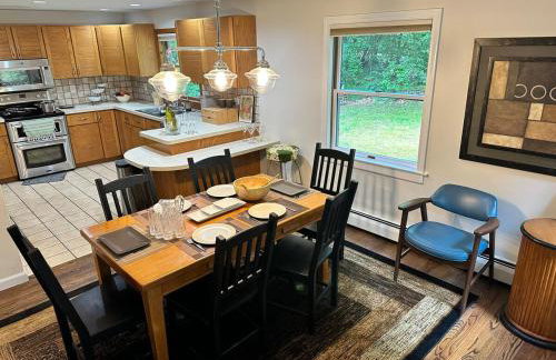 Nature's Nest - Woodland Retreat - Fireplace - Quiet and Cozy - Foto 26