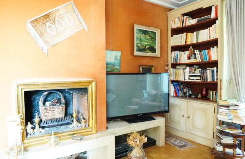 EXIGEHOME-Bel appartement 3 chambres grands volumes - Foto 2