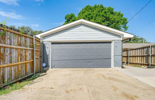 Yard and Patio Dallas Area Home By Parks and Dining - Foto 31