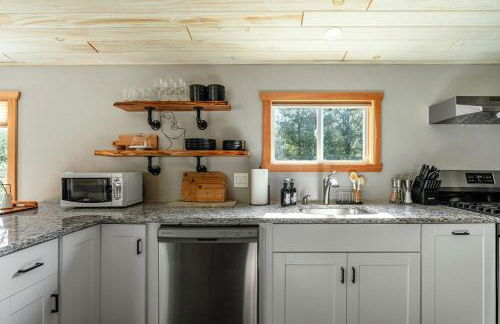 Mural Art Cabin With Pond And Hot Tub - Foto 23