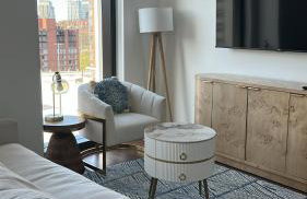 Back-Bay 2BR Condo w Roof top Gym Parking - Foto 2