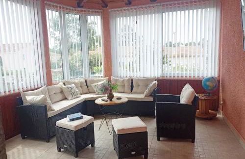 HAUT VILLA MESANGES EN BORD DE MER ! - Foto 55