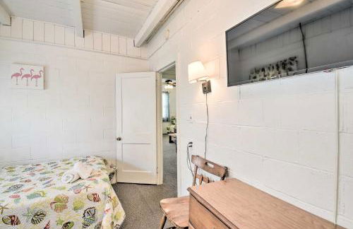 Steps to Ocean Breezy Myrtle Beach Bungalow! - Foto 22