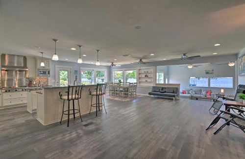 Spacious Granbury Home with Lakefront Outdoor Oasis! - Foto 7