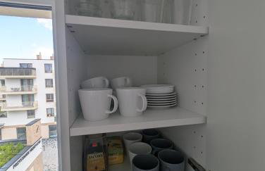 Przystanek Międzylesie Dwupokojowy Apartament z osobną Kuchnią Garażem Self Check-in Blisko CZD - Foto 13