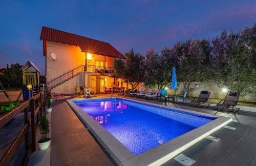 Holiday Home Villa Vesna Lux - Five Bedroom Villa with Swimming Pool - Foto 37