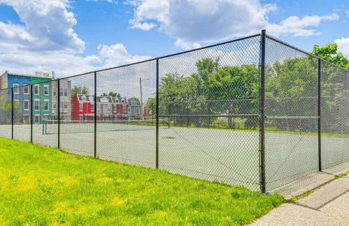 Luxe NW DC Condo with Rooftop Deck 7 Mi to Howard - Foto 26