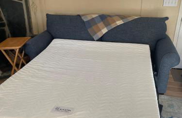 Near Yosemite Bass Lake Cabin with Hot Tub, Lake View, Pet Friendly - Photo 33