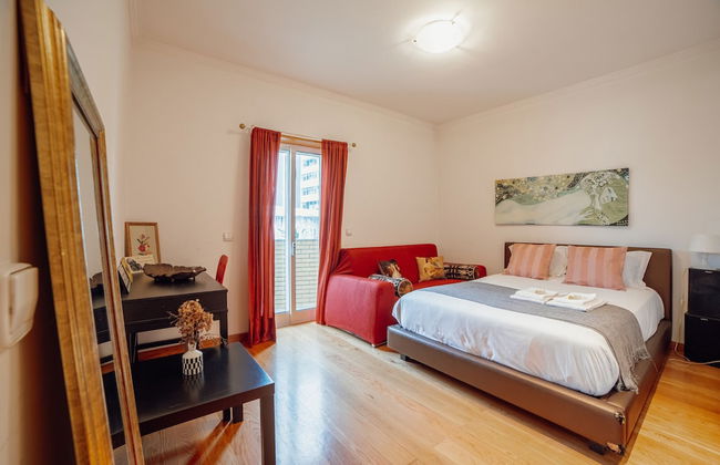 Arcozelo Pool Garage by Vacationy - Photo 11