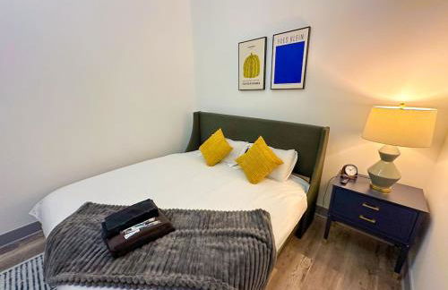 Luxury 6BR Suite with Pool Table Sleeps 12 Perfect for Group Stay Near McCormick Place, Grant Park and Soldier Field - Foto 28